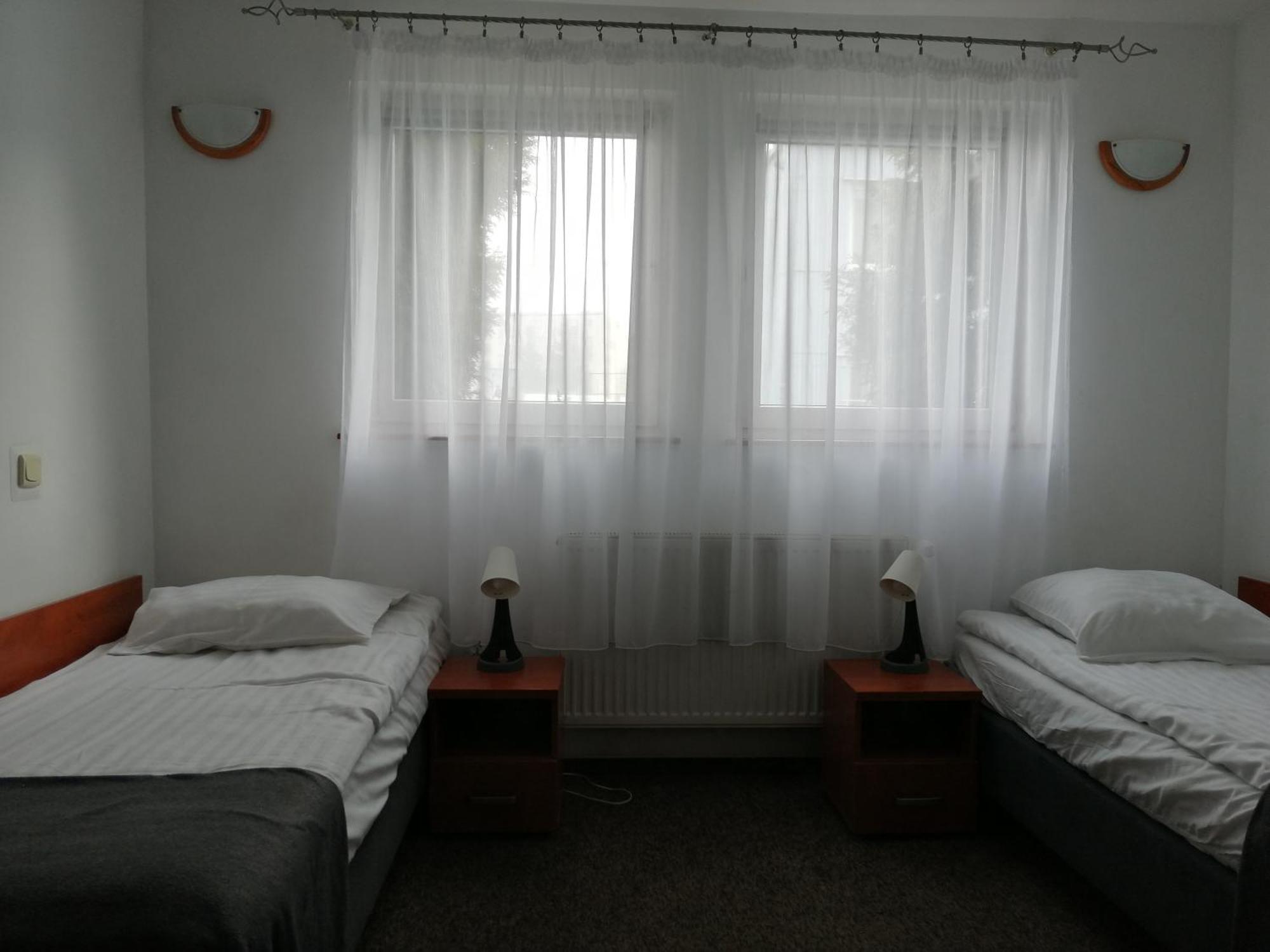 Hotel Dabrowiak Dąbrowa Górnicza Eksteriør billede